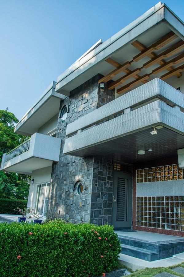 Mountain Homestay 6-8人包棟民宿 Xinhua Екстер'єр фото