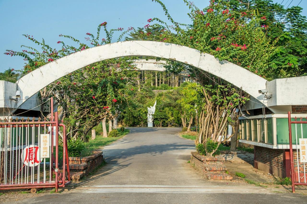Mountain Homestay 6-8人包棟民宿 Xinhua Екстер'єр фото